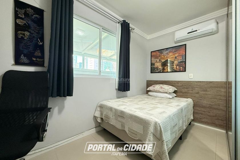 Apartamento &agrave; venda - 85m&sup2; - Meia Praia