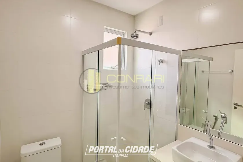 Apartamento &agrave; venda - 185m&sup2; - MEIA PRAIA