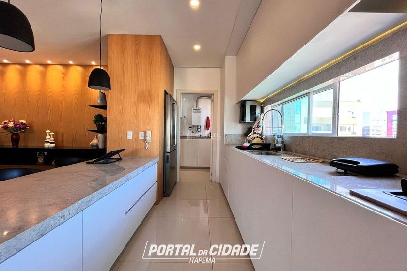 Apartamento &agrave; venda - 193m&sup2; - Meia Praia
