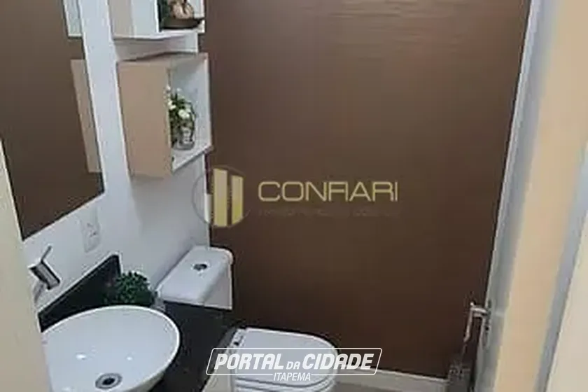 Apartamento &agrave; venda - 150m&sup2; - Meia Praia
