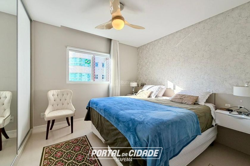 Apartamento &agrave; venda - 138m&sup2; - Centro