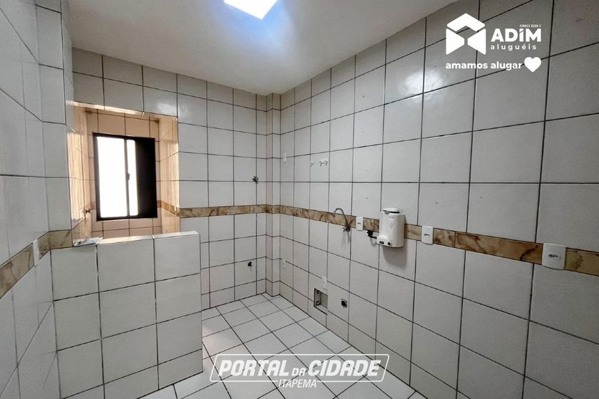 Apartamento para alugar - 60m&sup2; - Centro