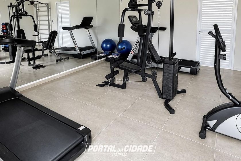 Terreno &agrave; venda - 458m&sup2; - Centro