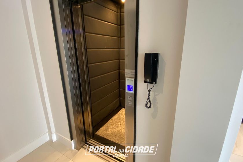 Apartamento para alugar - 64m&sup2; - Centro