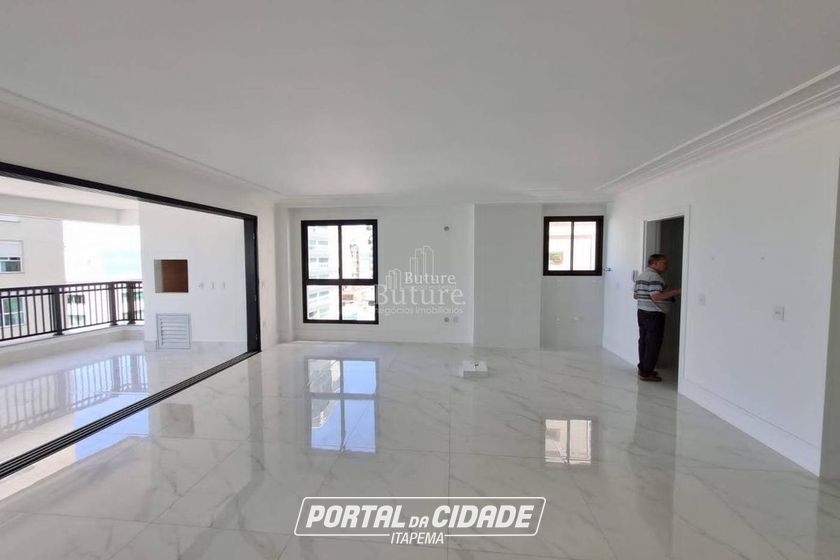 Apartamento &agrave; venda - Meia Praia
