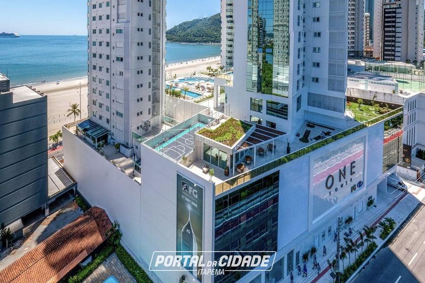 Apartamento &agrave; venda - 217m&sup2; - Barra Sul