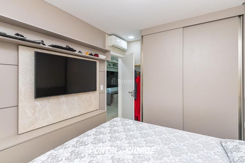 Apartamento &agrave; venda - 81m&sup2; - Meia Praia
