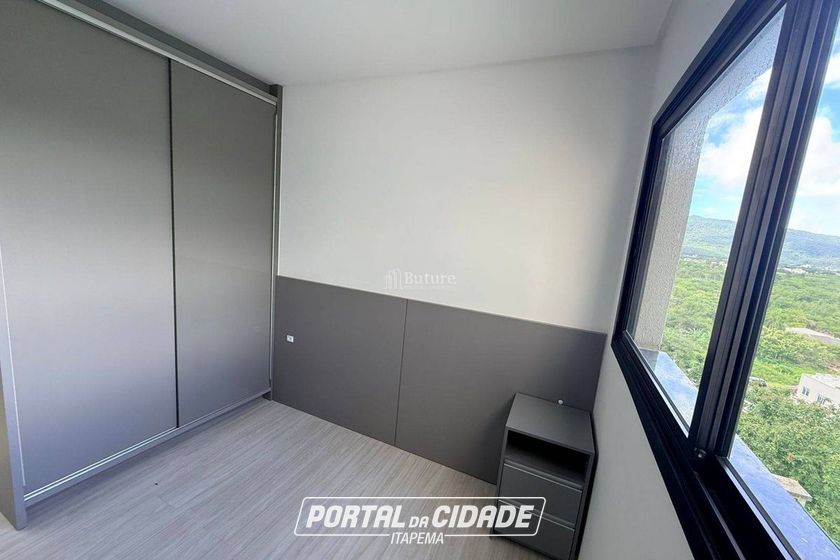 Apartamento &agrave; venda - Meia Praia