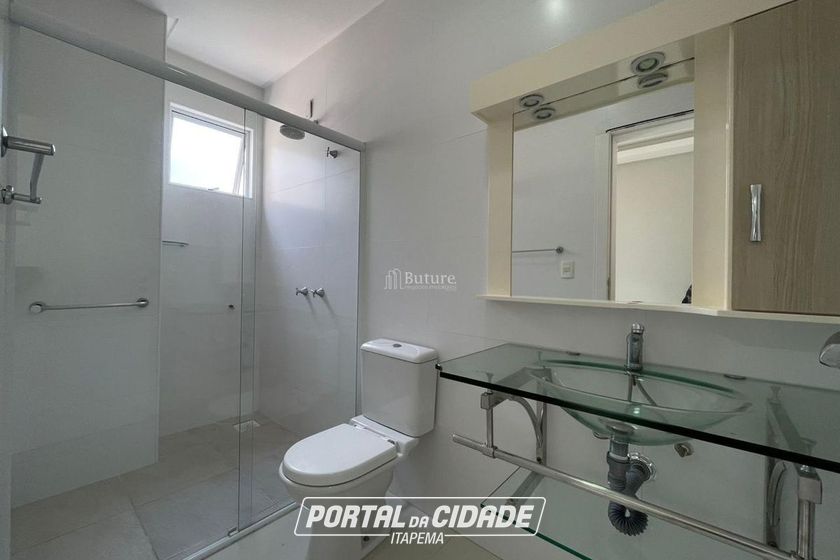 Apartamento &agrave; venda - 228m&sup2; - Meia Praia