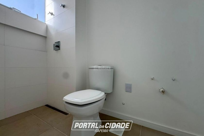 Apartamento &agrave; venda - 143m&sup2; - Centro
