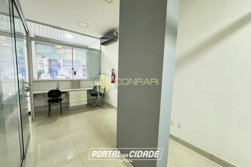 Sala Comercial &agrave; venda - 113m&sup2; - Castelo Branco