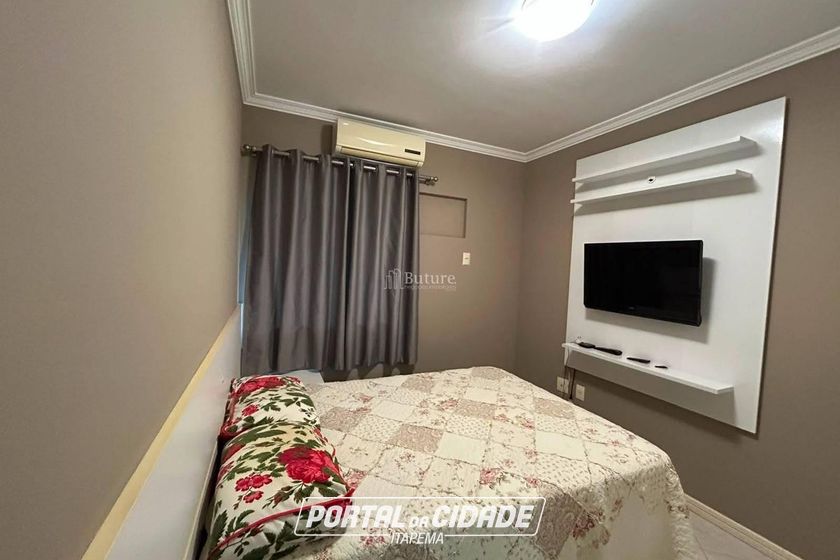 Apartamento &agrave; venda - 159m&sup2; - Meia Praia