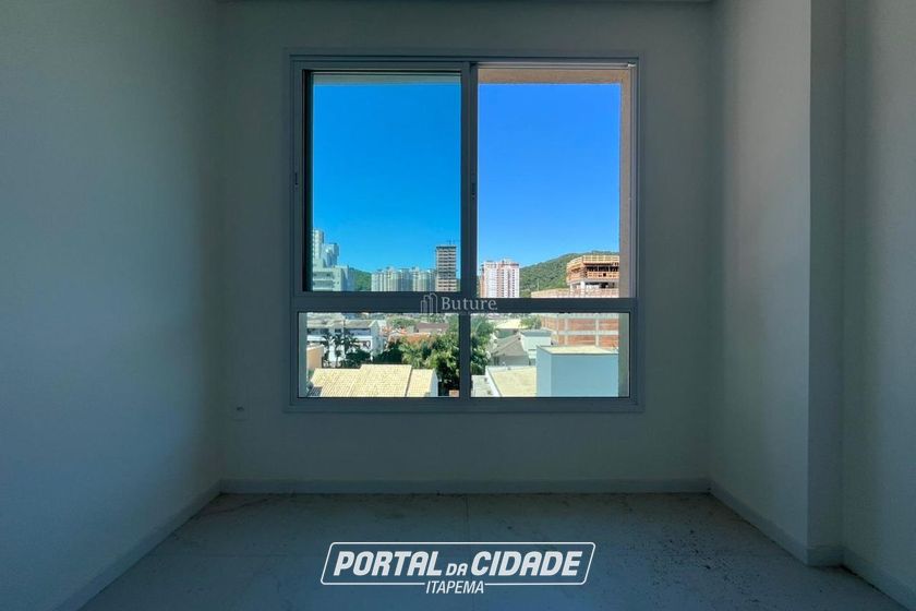 Apartamento &agrave; venda - 118m&sup2; - Centro