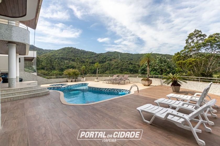 Casa para alugar - 900m&sup2; - Aririb&aacute;