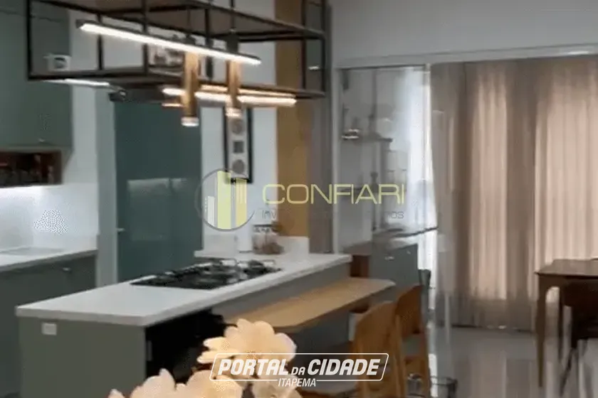 Apartamento para alugar - 95m&sup2; - Meia Praia
