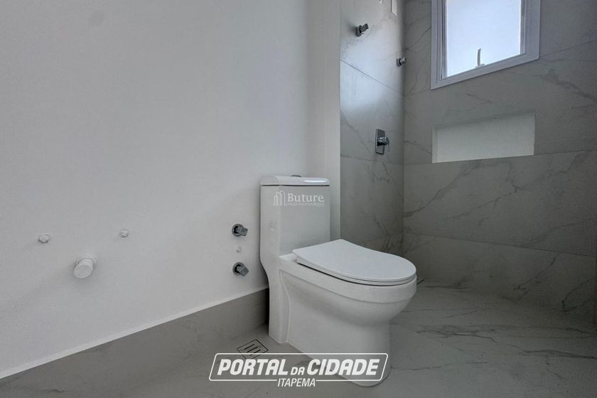 Apartamento &agrave; venda - 190m&sup2; - Centro