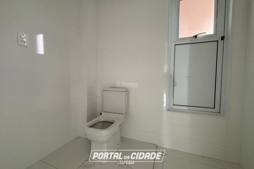Apartamento &agrave; venda - 159m&sup2; - Meia Praia