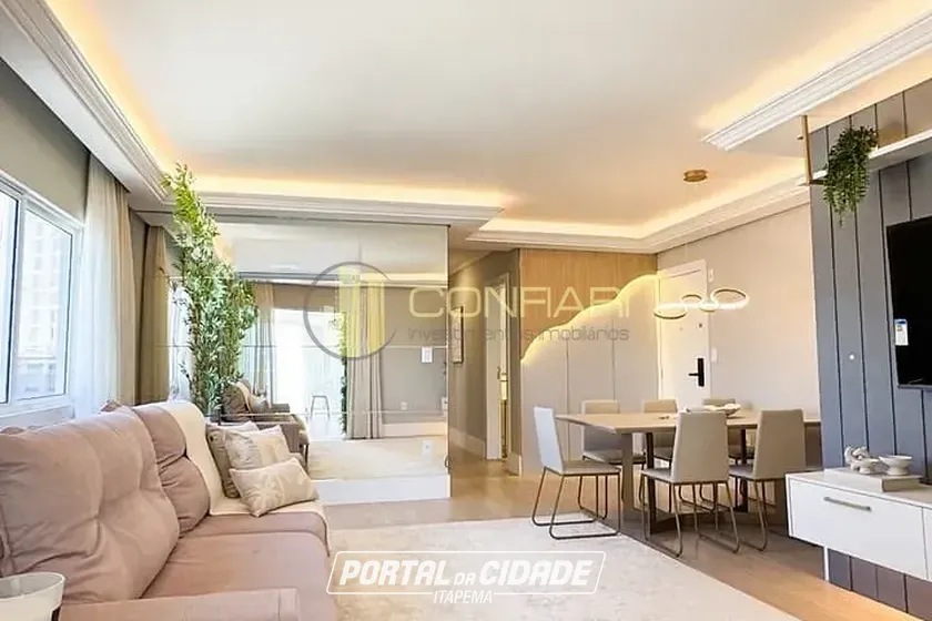 Apartamento &agrave; venda - 129m&sup2; - Meia Praia