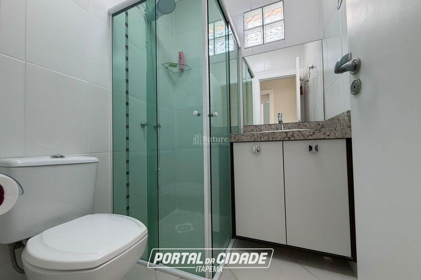 Casa &agrave; venda - 200m&sup2; - Praia dos Amores
