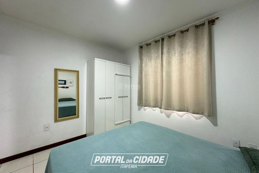 Apartamento &agrave; venda - 79m&sup2; - Meia Praia