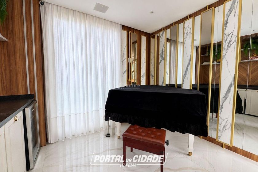 Apartamento &agrave; venda - 220m&sup2; - Centro