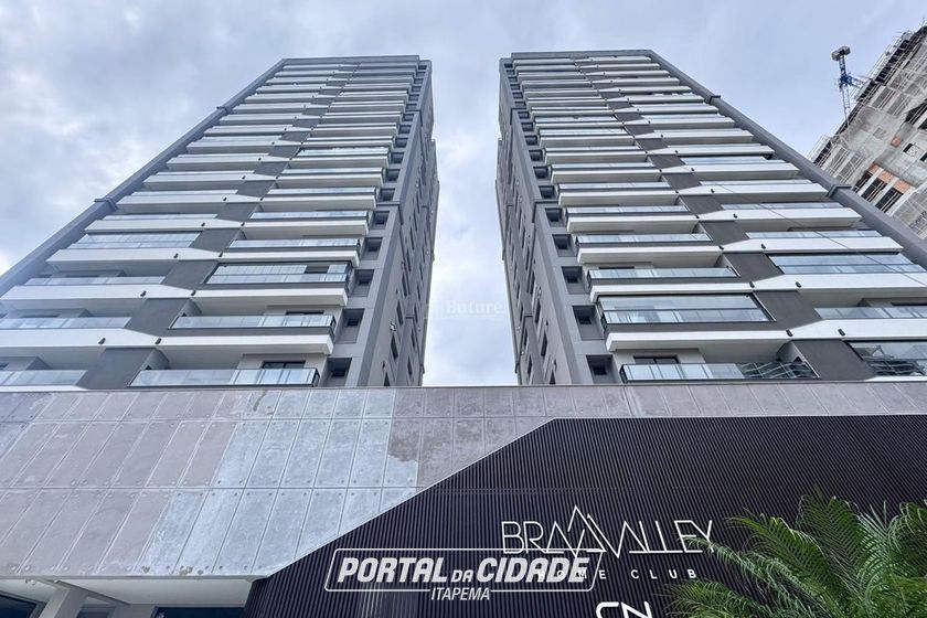 Apartamento &agrave; venda - 107m&sup2; - Praia Brava