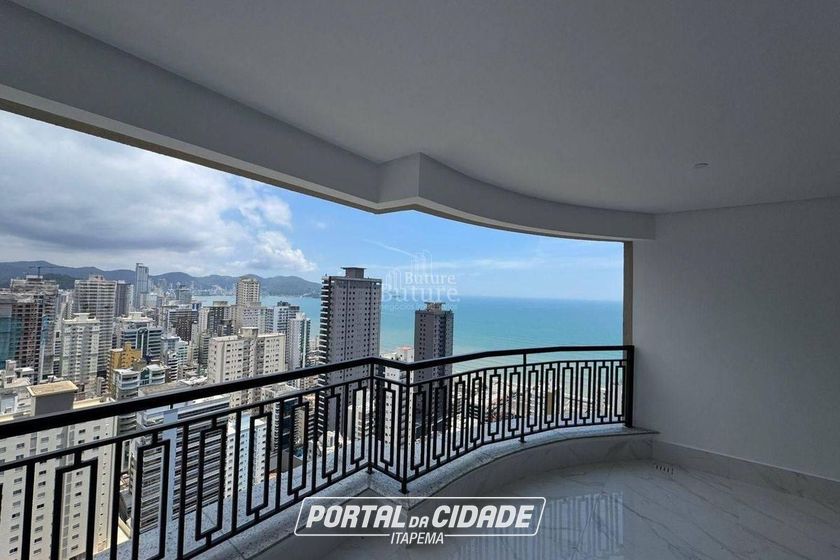 Apartamento &agrave; venda - Meia Praia