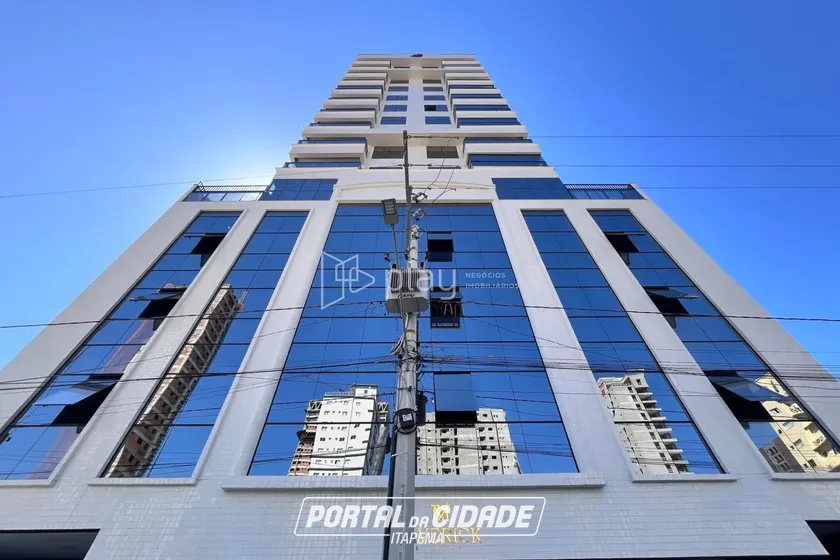 Apartamento &agrave; venda - 87m&sup2; - Meia Praia