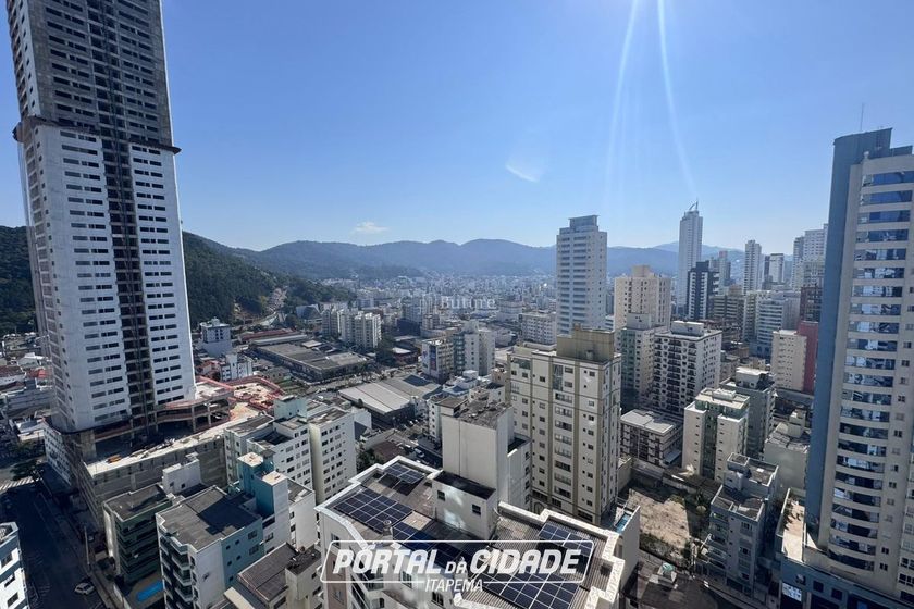 Apartamento &agrave; venda - 129m&sup2; - Centro
