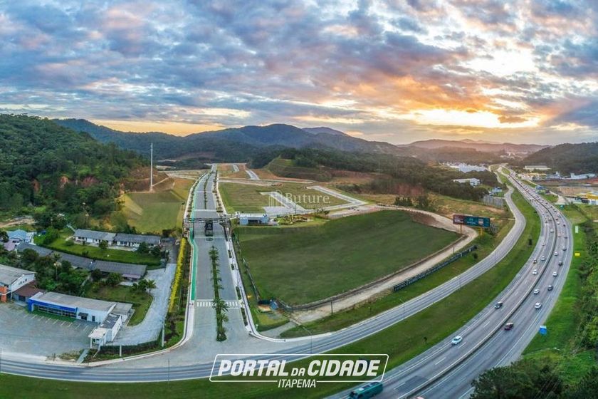 Terreno &agrave; venda - 300m&sup2; - V&aacute;rzea do Ranchinho