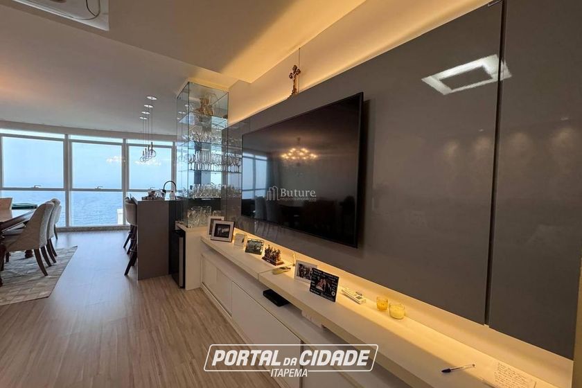 Apartamento &agrave; venda - Meia Praia