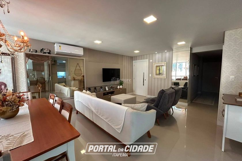 Apartamento &agrave; venda - Meia Praia