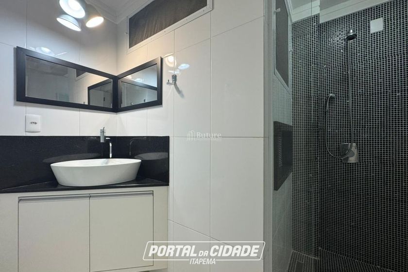 Apartamento &agrave; venda - 153m&sup2; - Centro