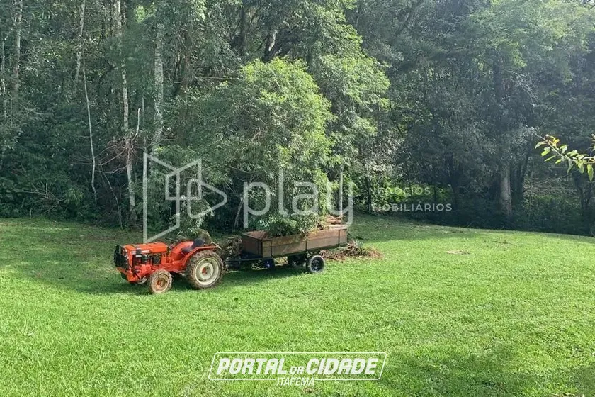 Ch&aacute;cara &agrave; venda - 1159m&sup2; - Gaspar Alto