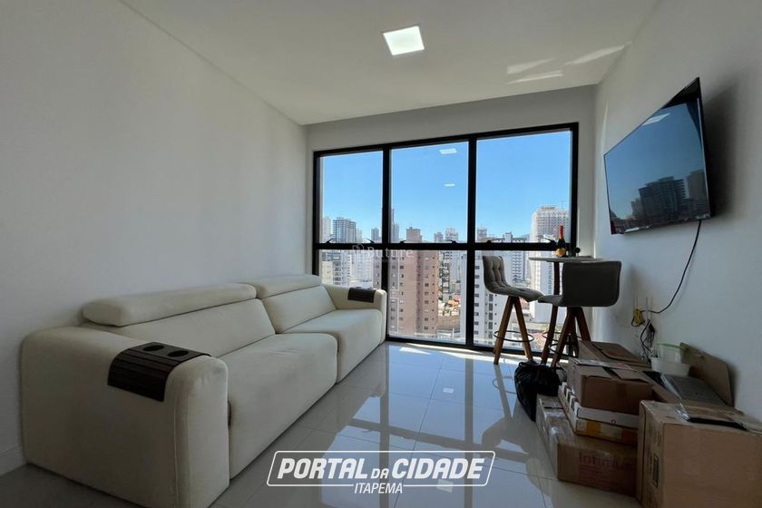 Apartamento &agrave; venda - 106m&sup2; - Meia Praia
