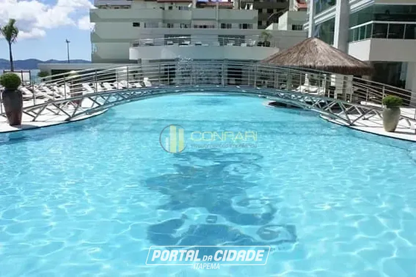 Apartamento &agrave; venda - 270m&sup2; - Meia Praia