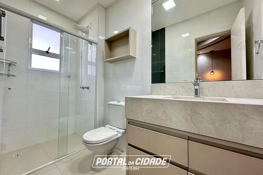Apartamento &agrave; venda - 300m&sup2; - Meia Praia