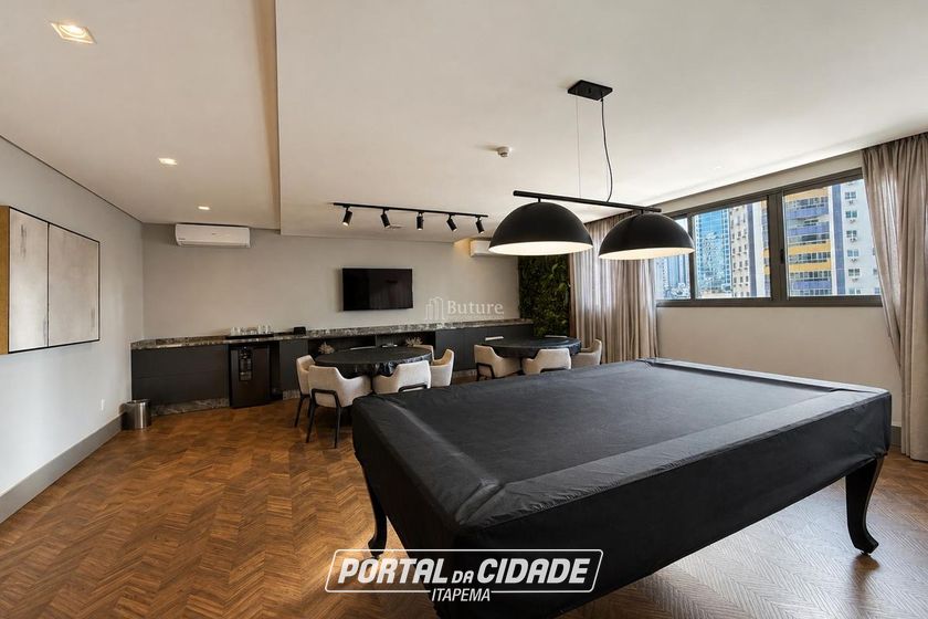 Apartamento &agrave; venda - 165m&sup2; - Centro