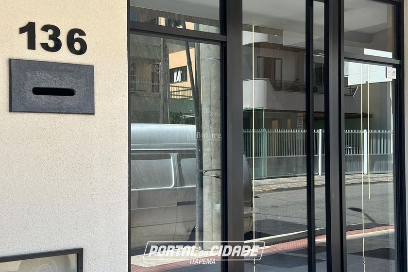 Apartamento &agrave; venda - 118m&sup2; - Centro