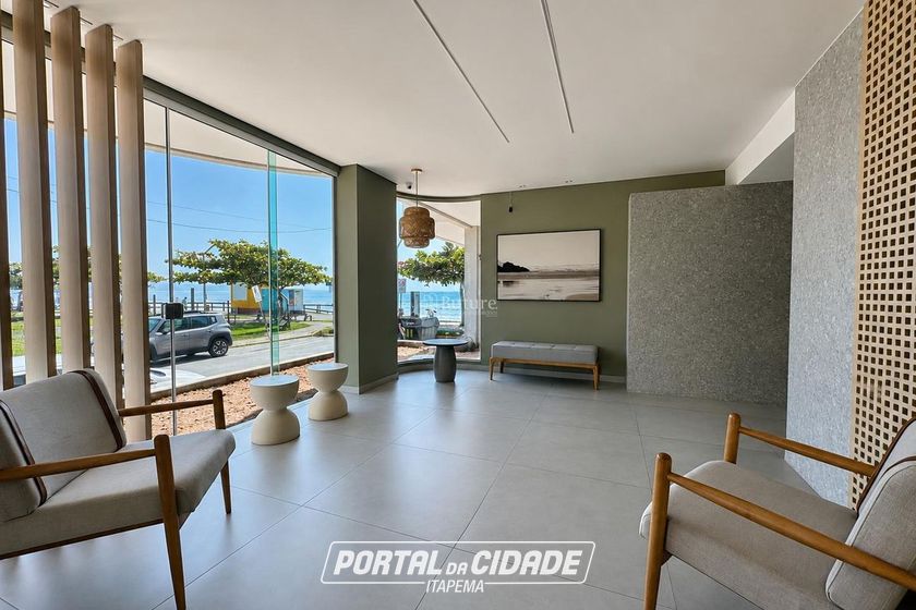 Apartamento &agrave; venda - 170m&sup2; - Meia Praia