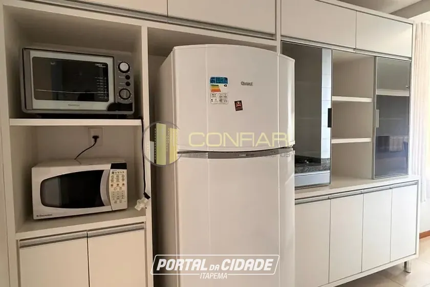 Apartamento &agrave; venda - 212m&sup2; - Meia praia