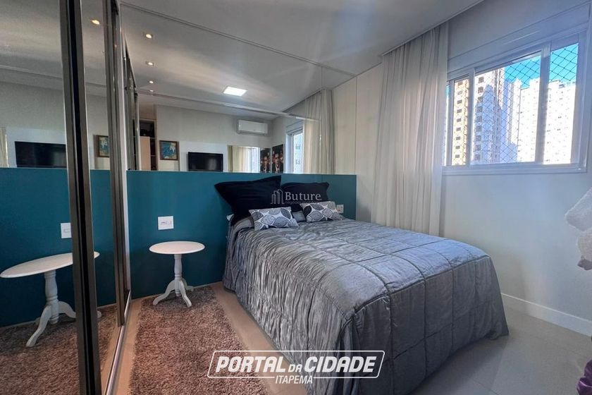 Apartamento &agrave; venda - 192m&sup2; - Centro