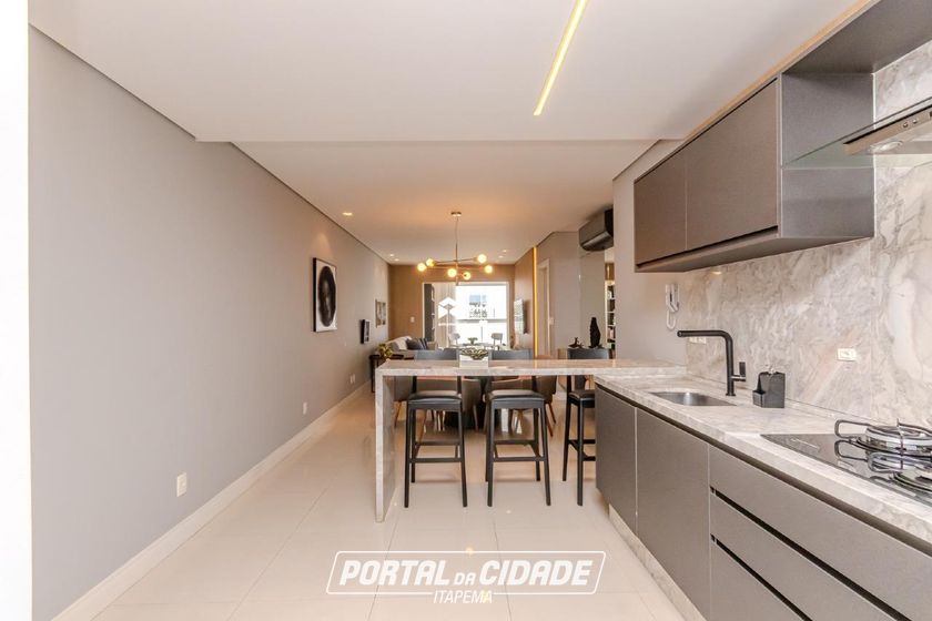 Apartamento para alugar - 114m&sup2; - Praia Brava de Itaja&iacute;