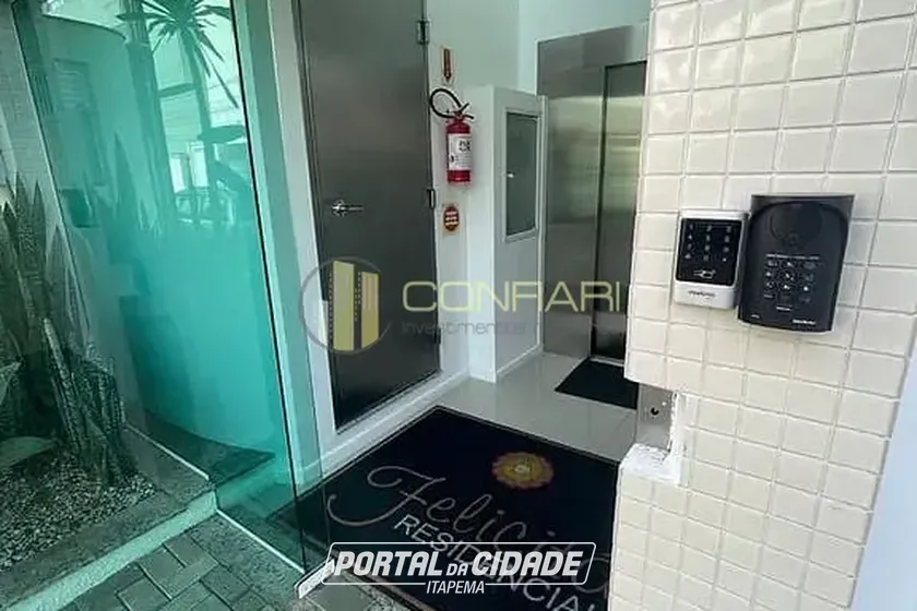 Apartamento &agrave; venda - 80m&sup2; - Meia Praia
