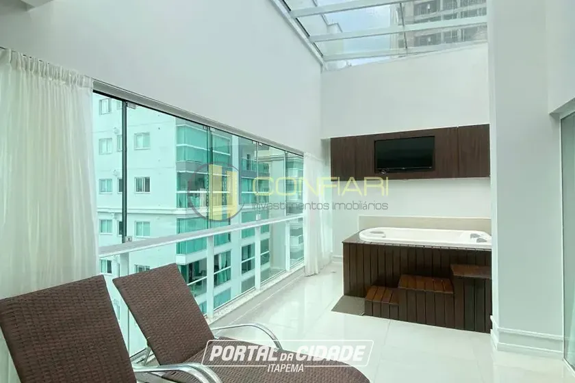 Apartamento &agrave; venda - 221m&sup2; - meia praia