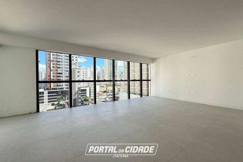 Apartamento &agrave; venda - Meia Praia