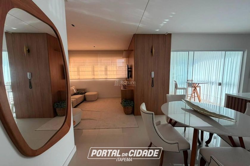 Apartamento &agrave; venda - Meia Praia