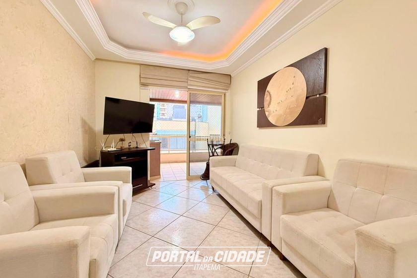Apartamento &agrave; venda - 114m&sup2; - Meia Praia