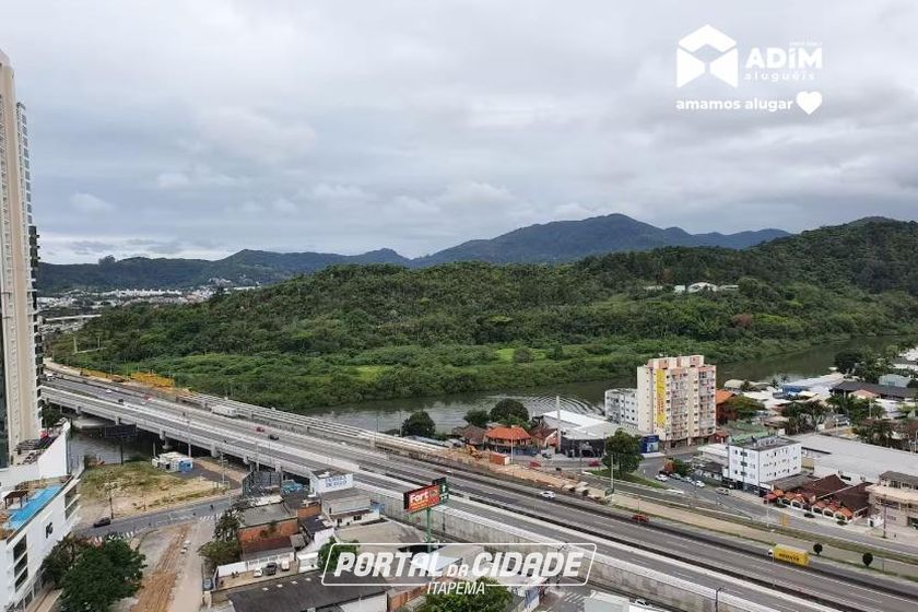 Apartamento para alugar - 134m&sup2; - Centro