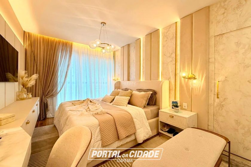 Apartamento &agrave; venda - 182m&sup2; - Meia Praia